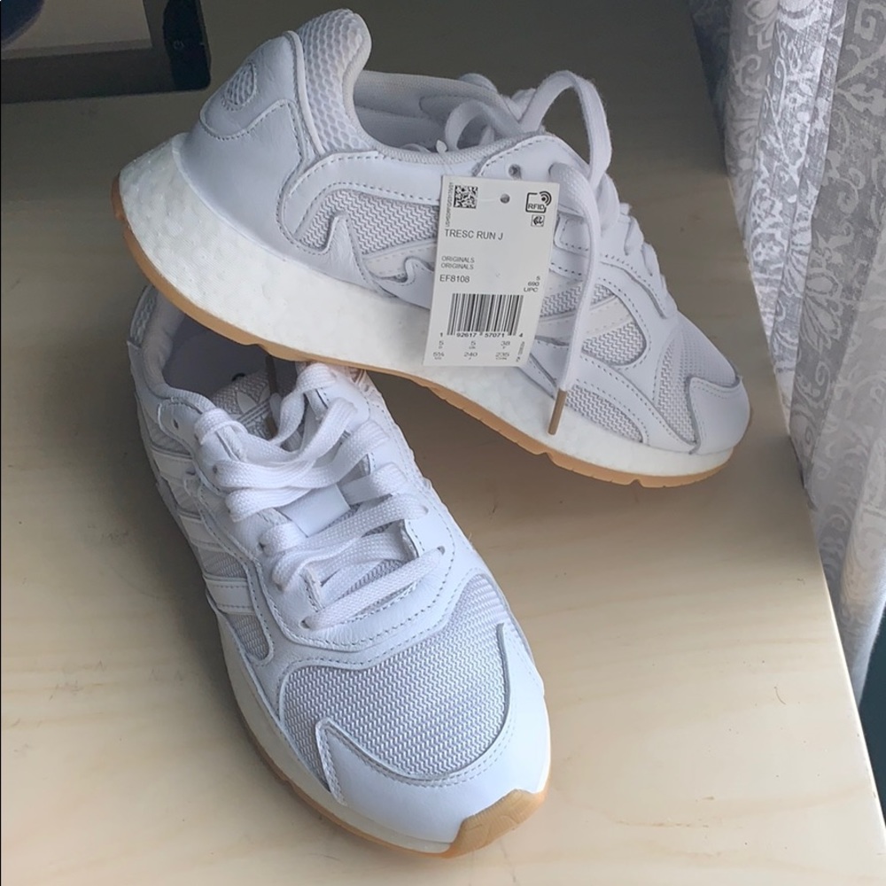 Adidas tresc size 7 women